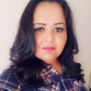 Meet your Posher, Flavia